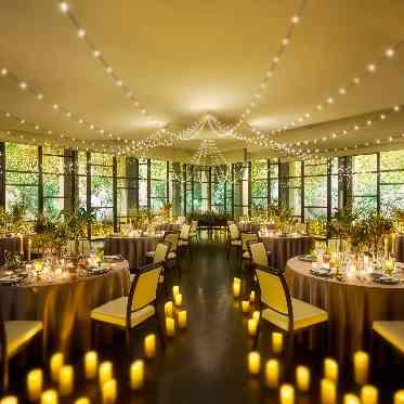 パラッツォ ドゥカーレ 麻布 フォレスタのパーティ会場も幻想的な空間に彩ることができる