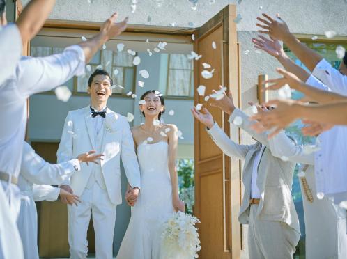 ザ・ギノザ・リゾート 美らの教会/アールイズ・ウエディング 挙式会場