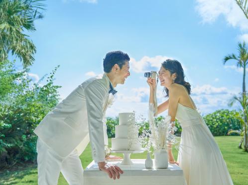 ザ・ギノザ・リゾート 美らの教会/アールイズ・ウエディング 披露宴会場