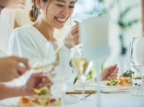 ザ・ギノザ・リゾート 美らの教会/アールイズ・ウエディング 披露宴会場