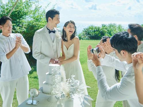 ザ・ギノザ・リゾート 美らの教会/アールイズ・ウエディング 披露宴会場