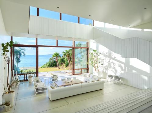 ザ・ギノザ・リゾート 美らの教会/アールイズ・ウエディング ロビー・控室