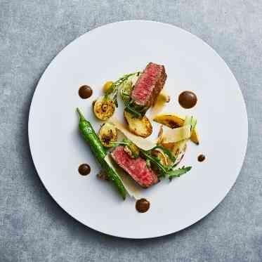 The 33 Sense of Wedding(ザ・サーティスリー センス・オブ・ウエディング) お祝いの席において欠かせない華やかさや気品を大切にしたお料理