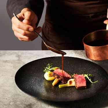 The 33 Sense of Wedding(ザ・サーティスリー センス・オブ・ウエディング) 一品一品心を込めてお作りしています