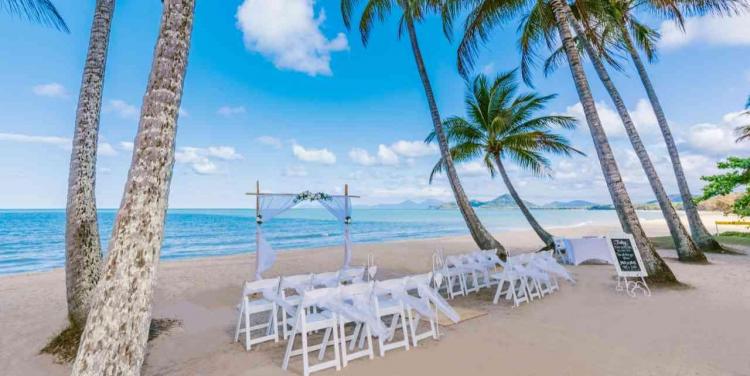 アラマンダグレートバリアリーフ / ワタベウェディング 挙式会場