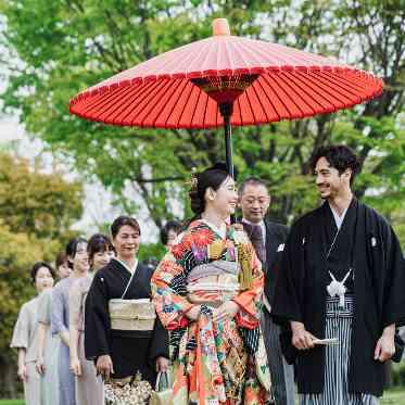 大阪城西の丸庭園 大阪迎賓館 和婚式ならではの花嫁行列