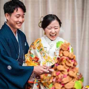 大阪城西の丸庭園 大阪迎賓館 貸し切りだからこそおふたりだけのウエディングケーキを