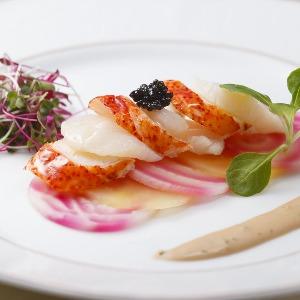 第一ホテル東京 オマール海老と帆立貝のメダイヨン仕立て　海老風味のヴィネグレットソース
