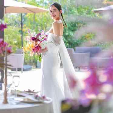 テラスの緑もコーディネートに加えて色合いも引き立つ♪