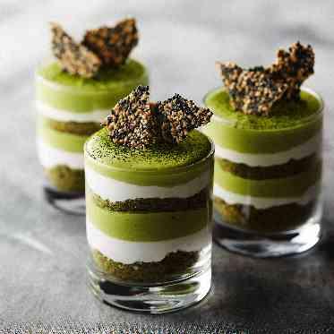 アールベルアンジェ奈良 一口サイズのアミューズ