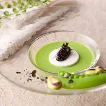 アイネスヴィラノッツェ オーシャンポートサイド ゲストの目も舌も楽しませる美食ばかり