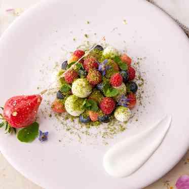 アイネスヴィラノッツェ オーシャンポートサイド その時期いちばんの美味しさが詰まった一皿に 美味しいと感動を詰め込んで