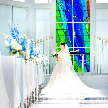 ラ・メゾン Suite りんくう 色鮮やかなステンドグラス