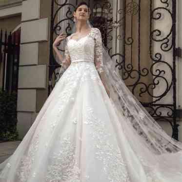 ラ・メゾン Suite りんくう ウエディングドレス