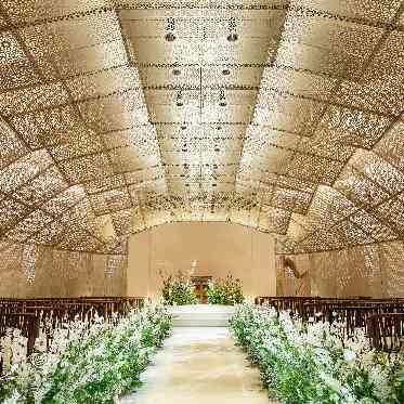 インフィニート 名古屋<エルフラットグループ> ハープの音色が優しく響き渡る館内