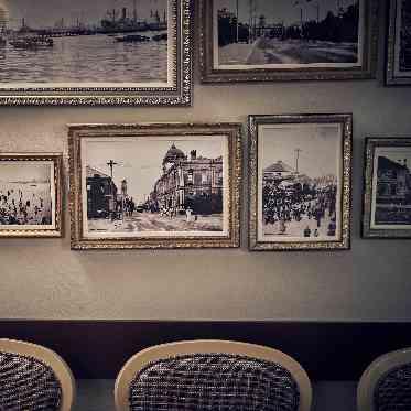 ラ・バンク・ド・ロア(横浜市指定有形文化財) 約100年もの歴史と伝統を紡ぐ横浜市指定有形文化財