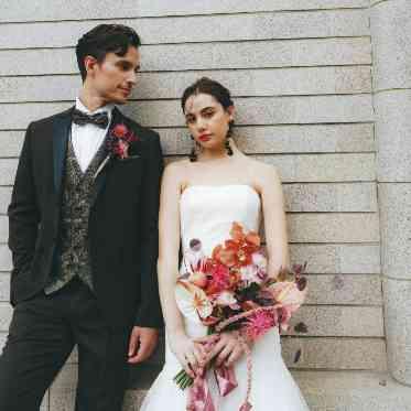 アリラ・ヴィラズ・ウルワツ・クリフエッジカバナ / ワタベウェディング リゾートウェディングのための理想的な衣裳