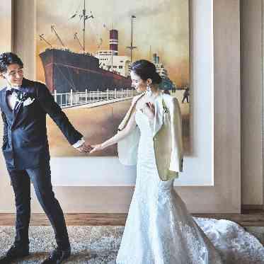 ノートルダム横浜みなとみらい/FIVESTAR WEDDING 横浜らしい趣きのあるホワイエ
