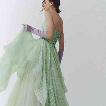 オリジナルブランドドレス
「THE LOVEL」