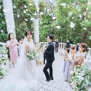 Socia21(ソシア21) 挙式のあとは大階段で憧れのフラワーシャワーを