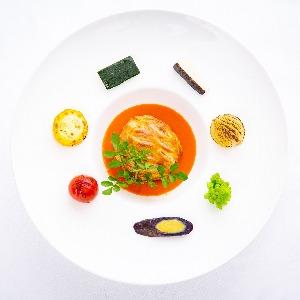 彩り鮮やかなお料理が大人気!