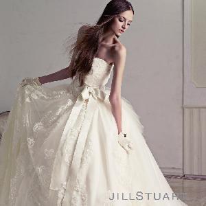 ≪JILL STUART≫こだわり続けているテーマは ”Pretty Girl”