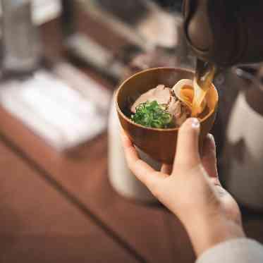 LAZOR GARDEN NAGOYA(ラソール ガーデン 名古屋) 豚骨や醤油、みそなどお好きなスープをチョイスできます!