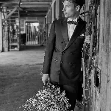 LAZOR GARDEN NAGOYA(ラソール ガーデン 名古屋) タキシード