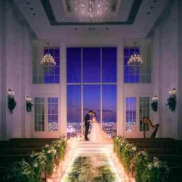 ラグナヴェール スカイテラス キャンドルの灯りと夜景が美しいナイトチャペル