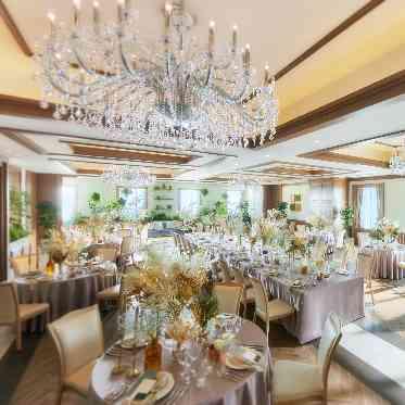 ラグナヴェール スカイテラス/エスクリウェディング ゲストの人数に合わせて最適なレイアウトをご提案