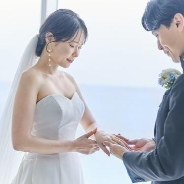 THE SURF OCEAN TERRACE(ザ サーフ オーシャン テラス) 一刻と表情を変える光と景色に包まれた、ドラマチックなセレモニーが叶います