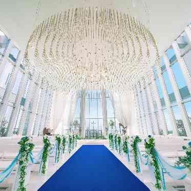 アヴァンセ リアン 大阪 おふたりのお好みでバージンロードをお選びいただけます