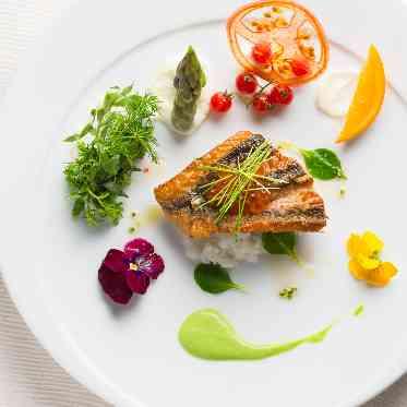 アヴァンセ リアン 大阪 お魚料理