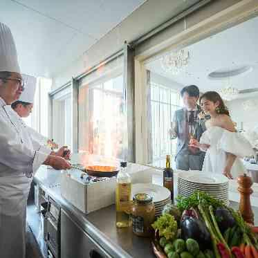 アヴァンセ リアン 大阪 オープンキッチン