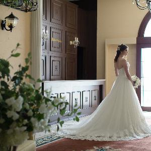 OSAKA St.BATH CHURCH(大阪セントバース教会) エントランス前のロビーにて