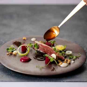 OSAKA St.BATH CHURCH(大阪セントバース教会) 御肉料理