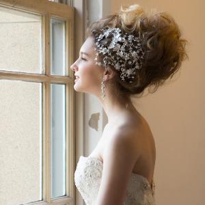 OSAKA St.BATH CHURCH(大阪セントバース教会) ボリュームあるボンネはフロント、バック、サイドどの角度からみてもインパクト抜群