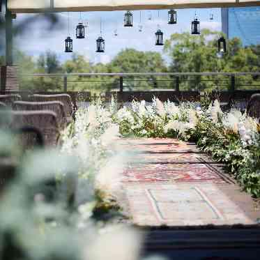 THE LANDMARK SQUARE OSAKA (ザ ランドマークスクエア オオサカ) 唯一無二のロケーションで永遠の誓いを