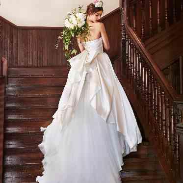 ホテルモントレ姫路 ウエディングドレス「Mago」