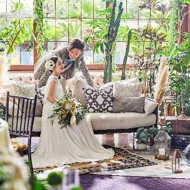 アルタビスタガーデン ソファでナチュラルショット