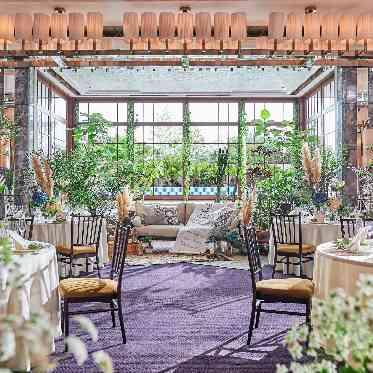 アルタビスタガーデン アットホームにソファメイン席