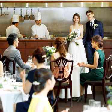 The Palm Garden(ザ・パームガーデン)<エルフラットグループ> ガーデンヴィラはオープンキッチン併設。料理にこだわるふたりにおすすめ