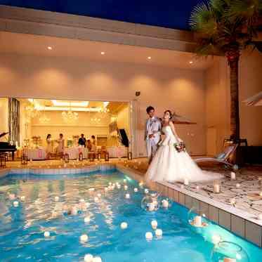 The Palm Garden(ザ・パームガーデン)<エルフラットグループ> 夜はぐっと大人の雰囲気に