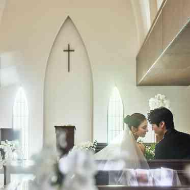 南青山サンタキアラ教会 独立型だから叶う、静寂に包まれた感動のセレモニー