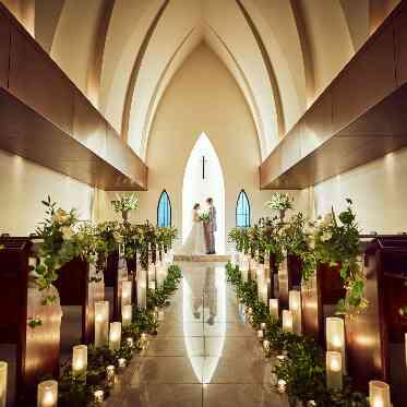 南青山サンタキアラ教会/エスクリウェディング 挙式の本質にこだわる、唯一無二のセレモニー