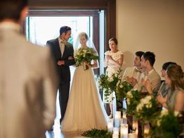 南青山サンタキアラ教会 挙式会場の写真2