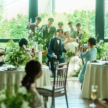 南青山サンタキアラ教会 緑に囲まれて過ごす、心ほどけるパーティタイム