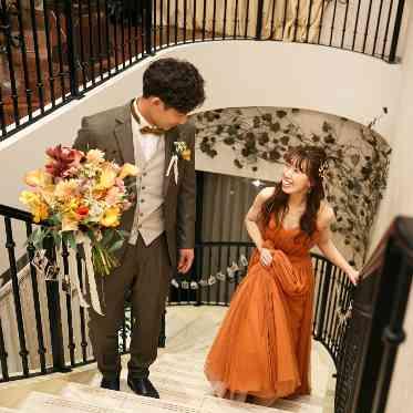 南青山サンタキアラ教会 装い新たに再入場*ゲストの反応が楽しみでどきどきする瞬間