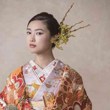 南青山サンタキアラ教会 【PRIMACARA】では和装も人気