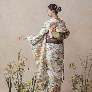 南青山サンタキアラ教会 【PRIMACARA】では和装も人気